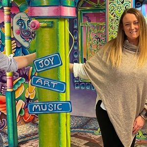 Meet your Posher, Mandy